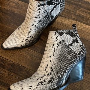 Jeffrey Campbell snakeskin boots! Size 8 worn once